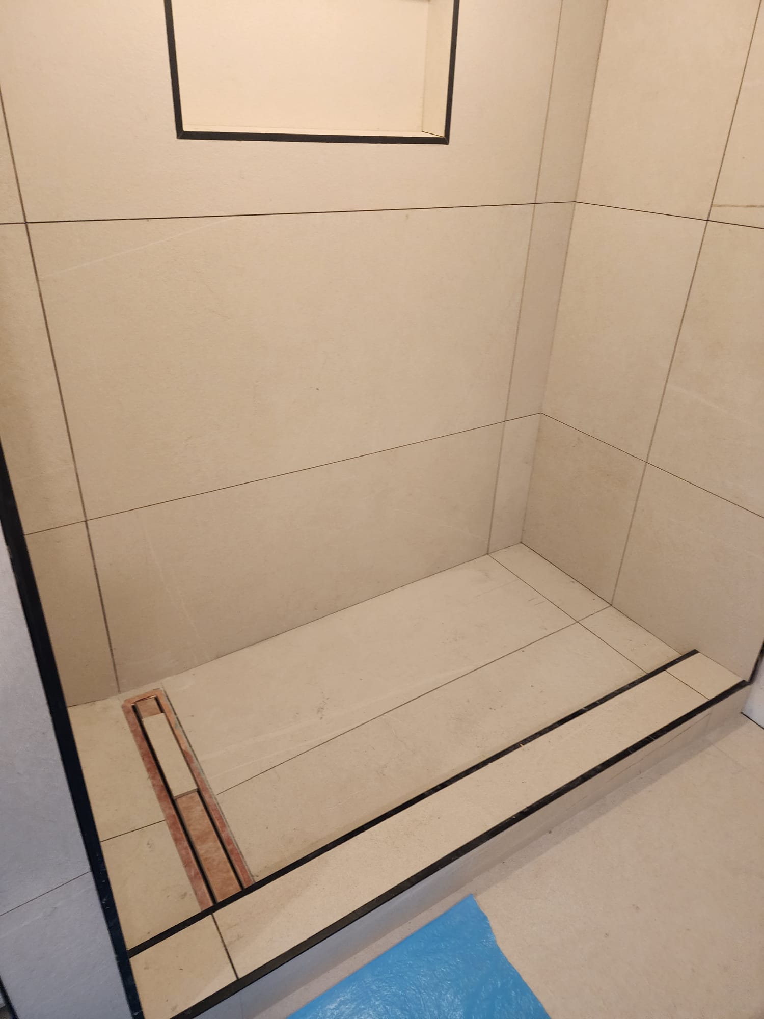Marble tile installation